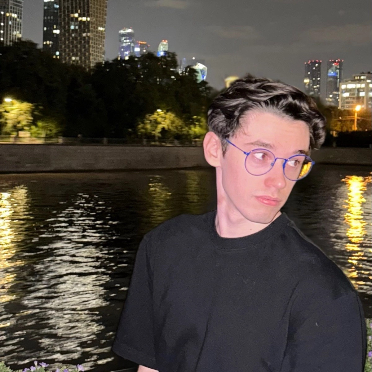 Никита Искра