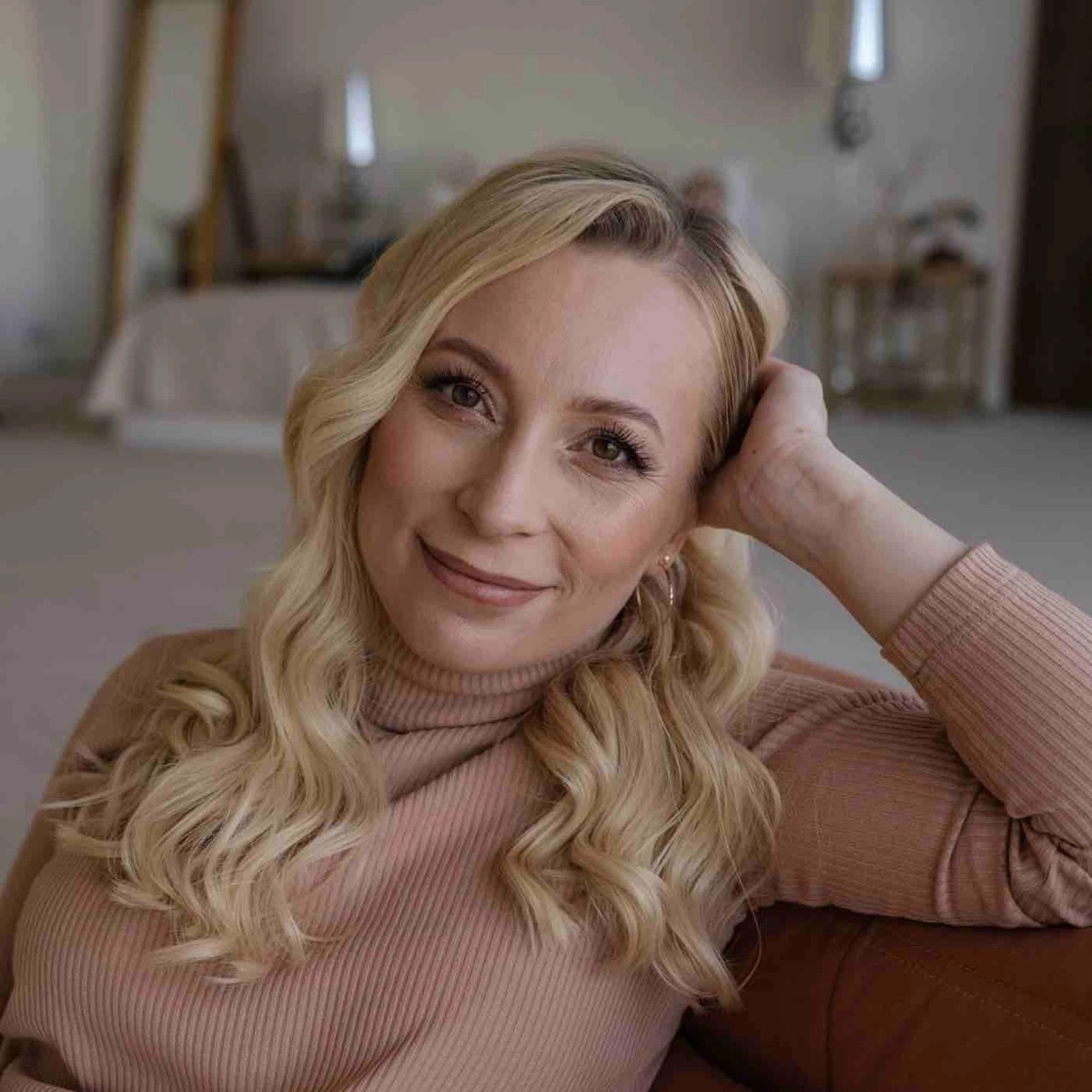 Светлана Шестакова