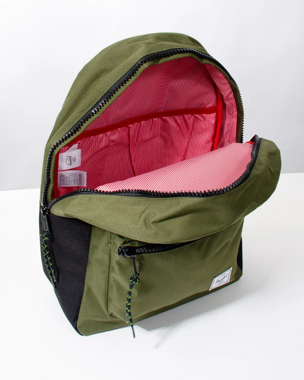 Рюкзак Herschel, cтудийное фото📸 | Сетка — социальная сеть от hh.ru