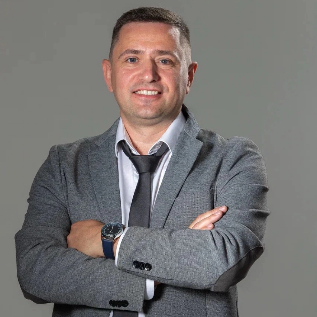 Роман Сенсин