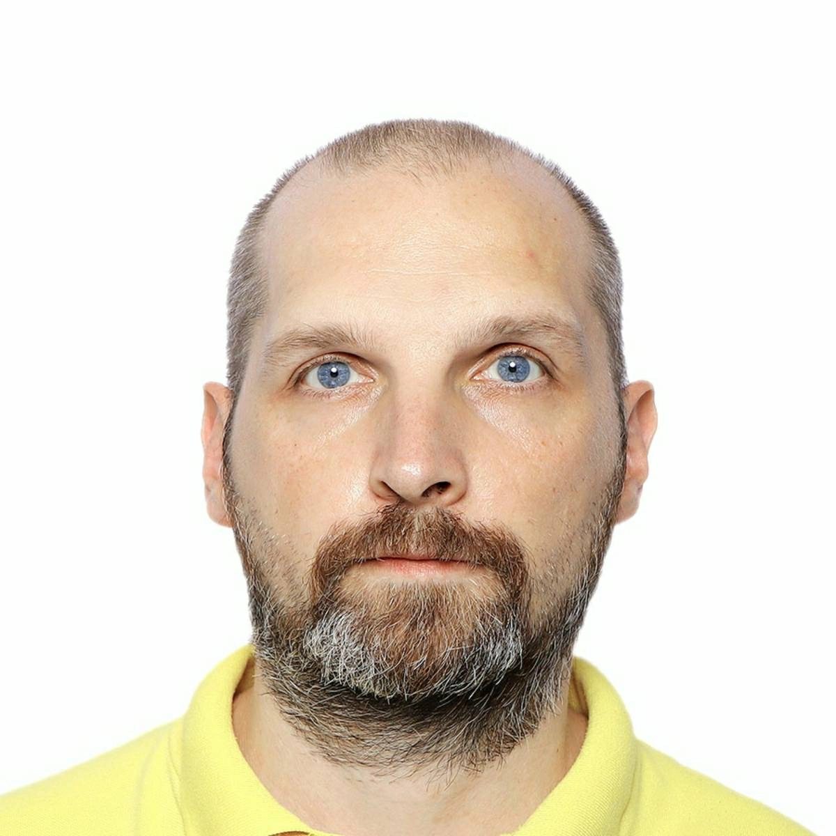 Юрий Миронов