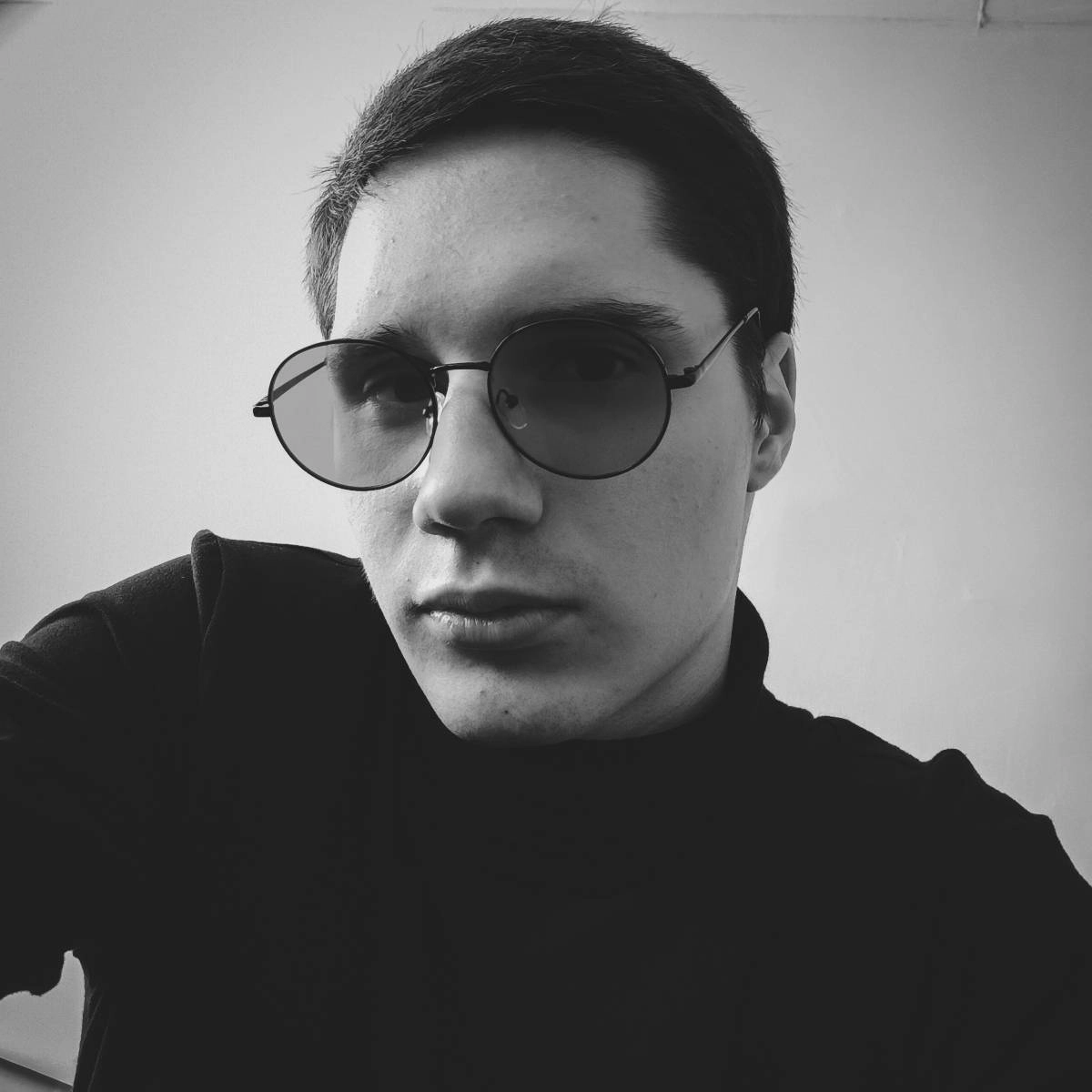 Александр Павлов