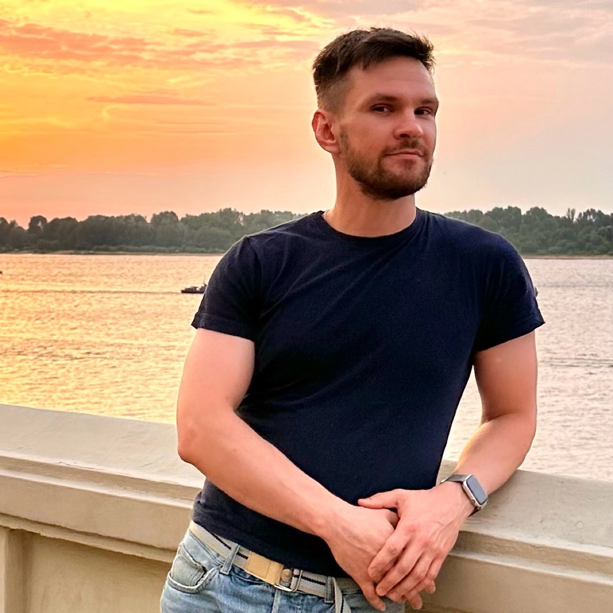 Alex Ivanov | Сетка — социальная сеть от hh.ru