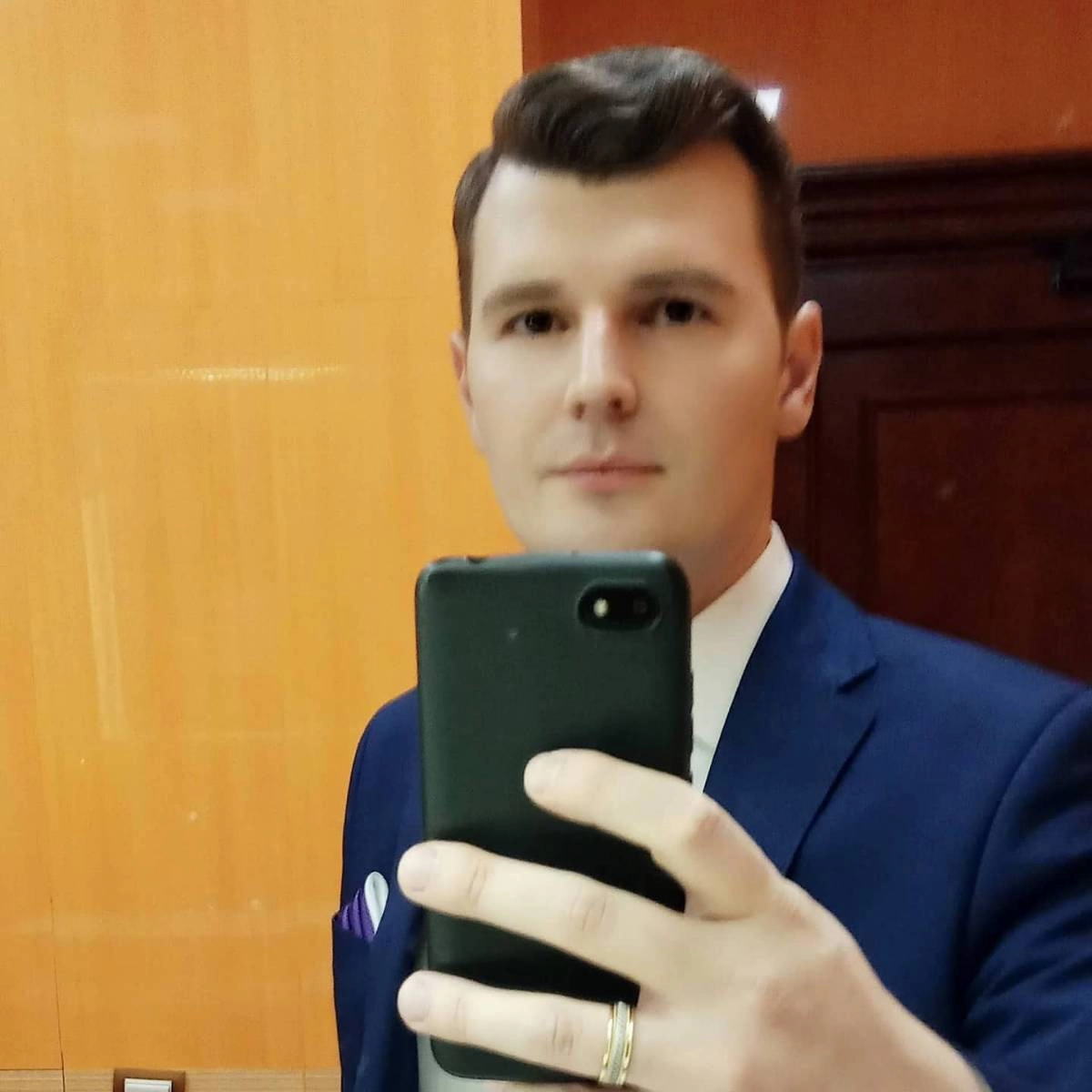 Network member avatar