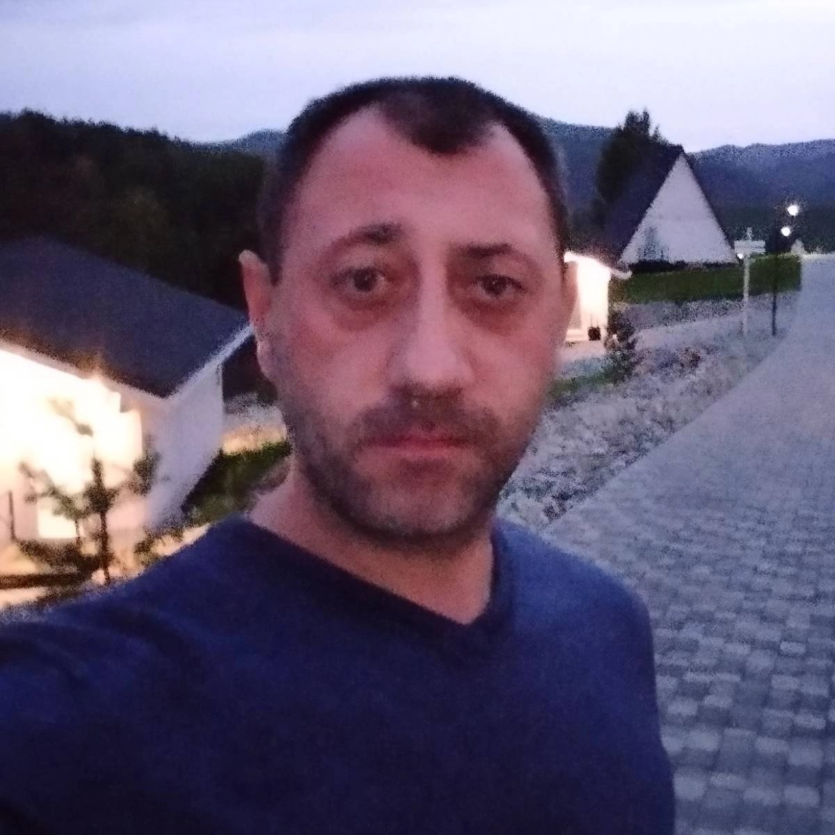 Эдуард Насхулиев