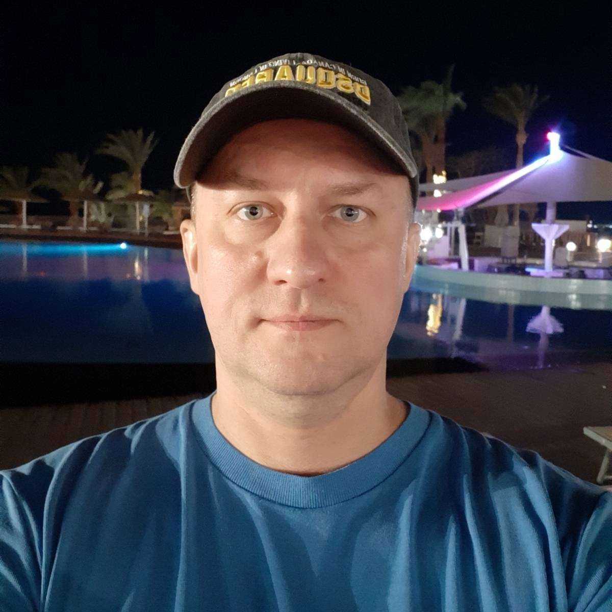 Andrey Demidov | Сетка — социальная сеть от hh.ru