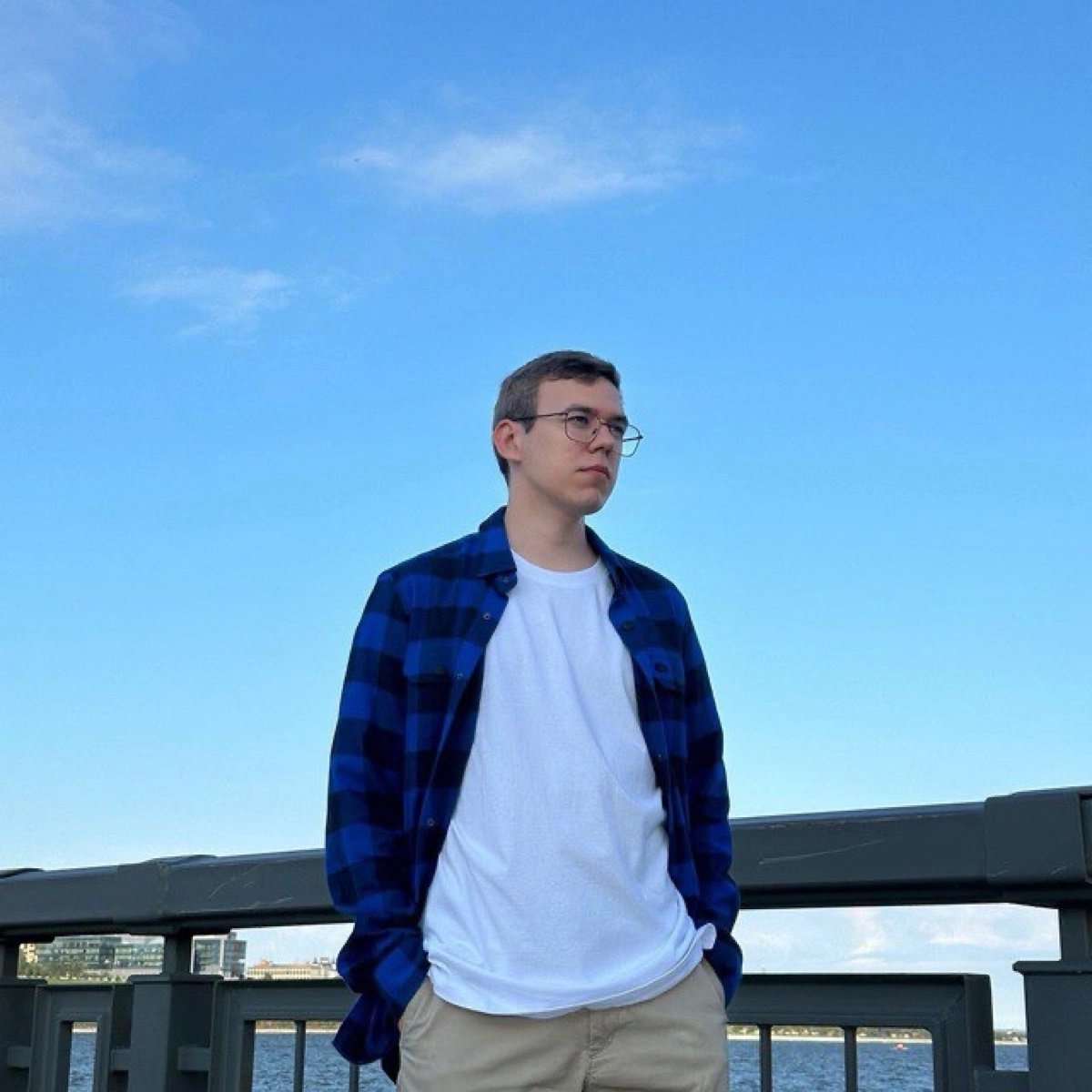 Владислав Бусел | Сетка — социальная сеть от hh.ru