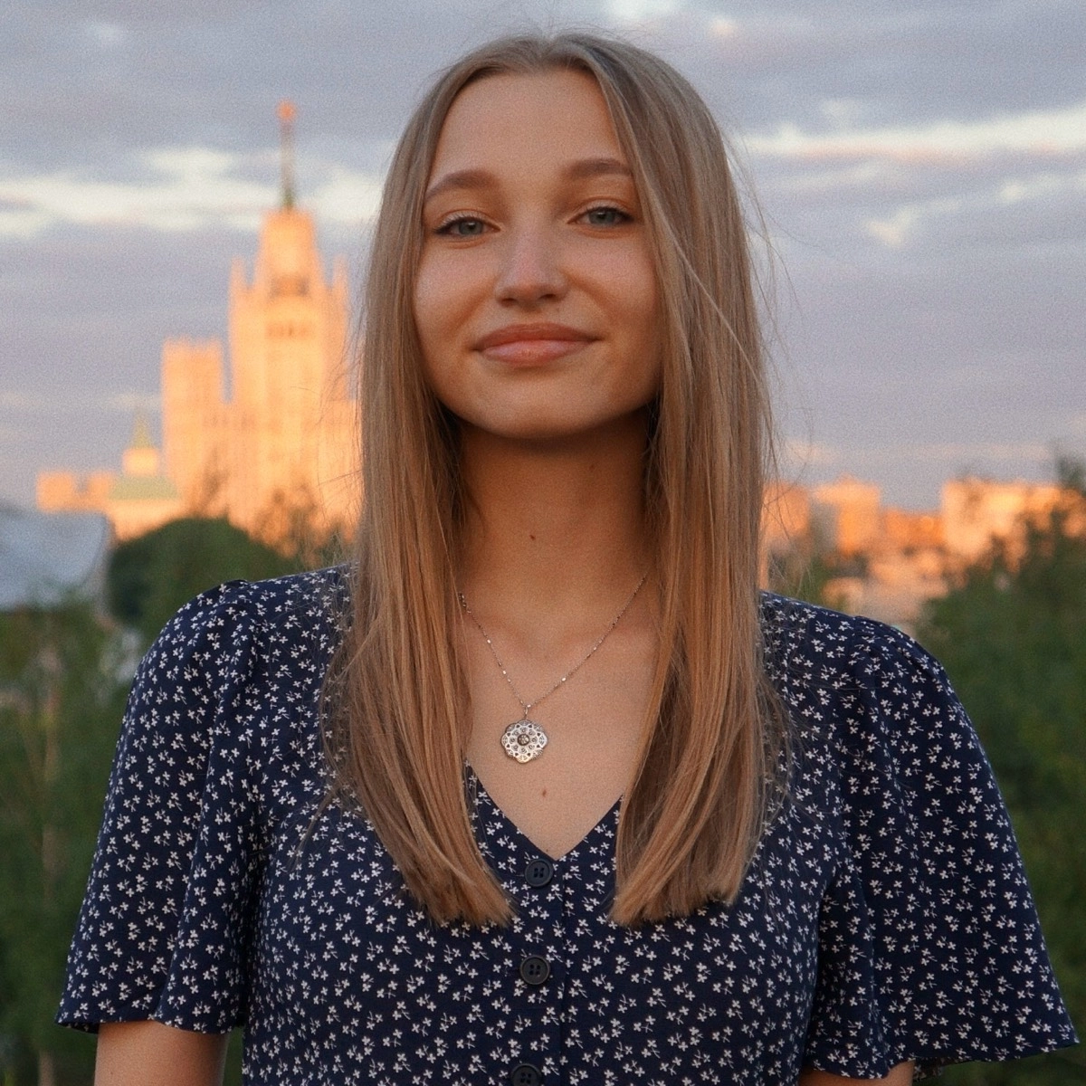 Елизавета Прохорова | Сетка — социальная сеть от hh.ru