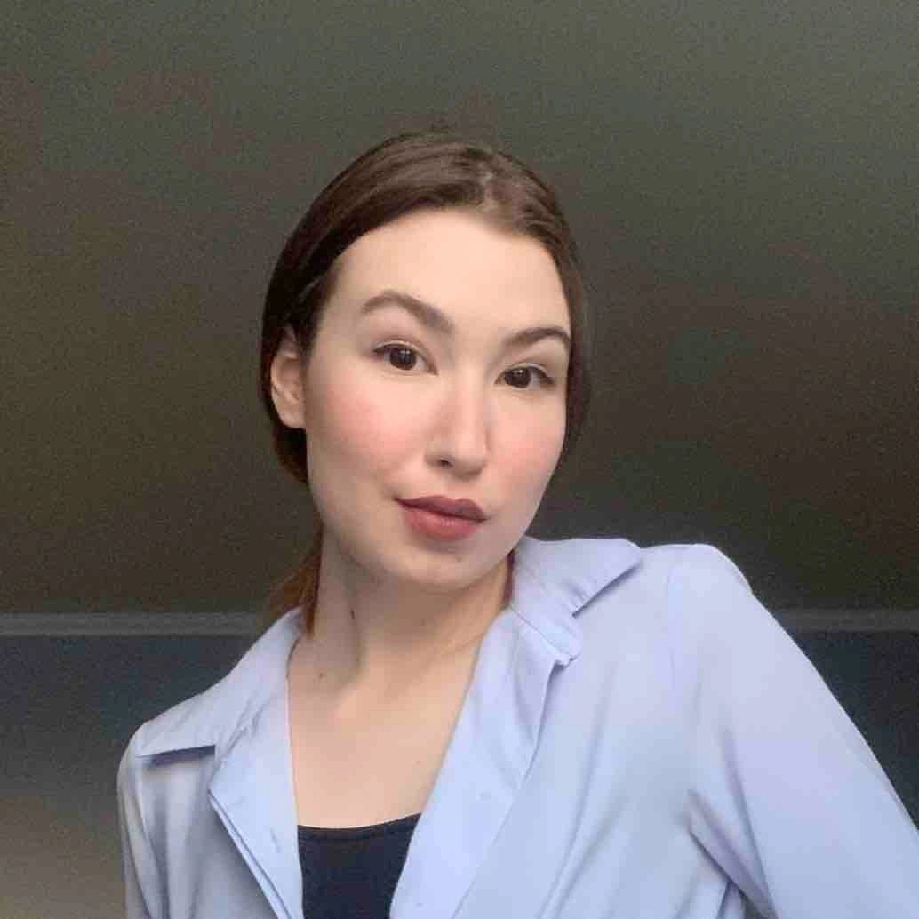 Регина Исхакова