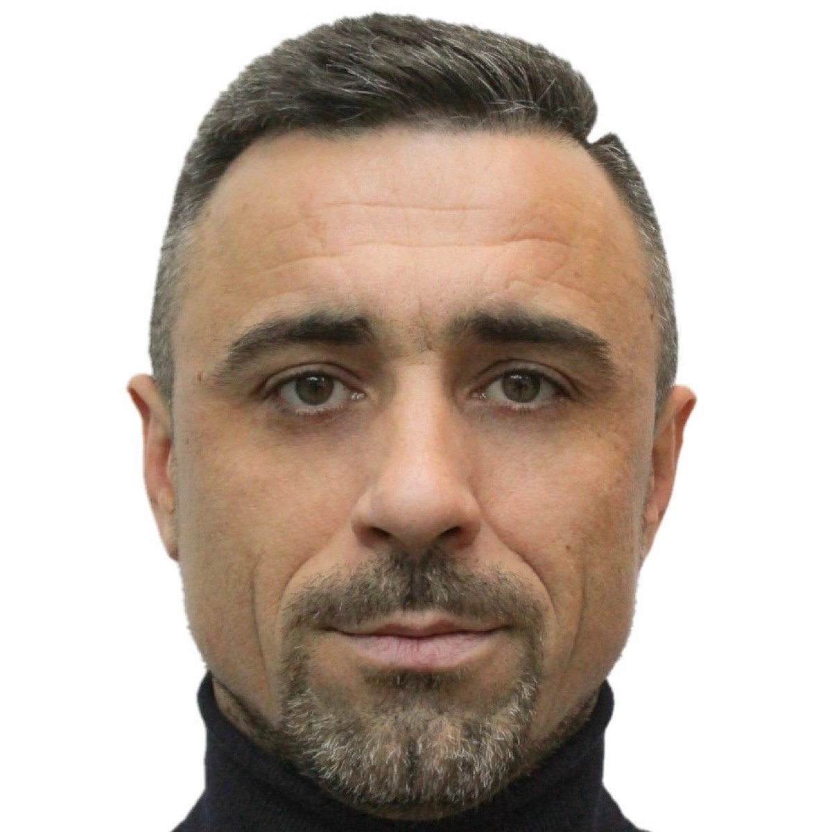 Владислав Николаев