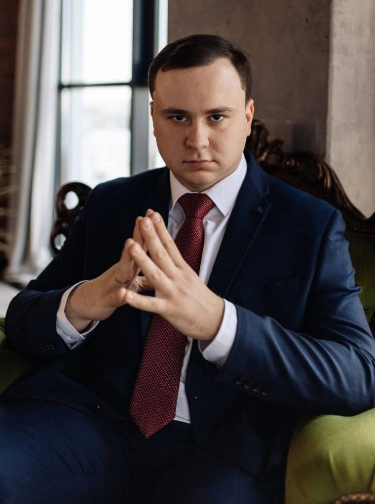 Илья Плотников | Сетка — социальная сеть от hh.ru