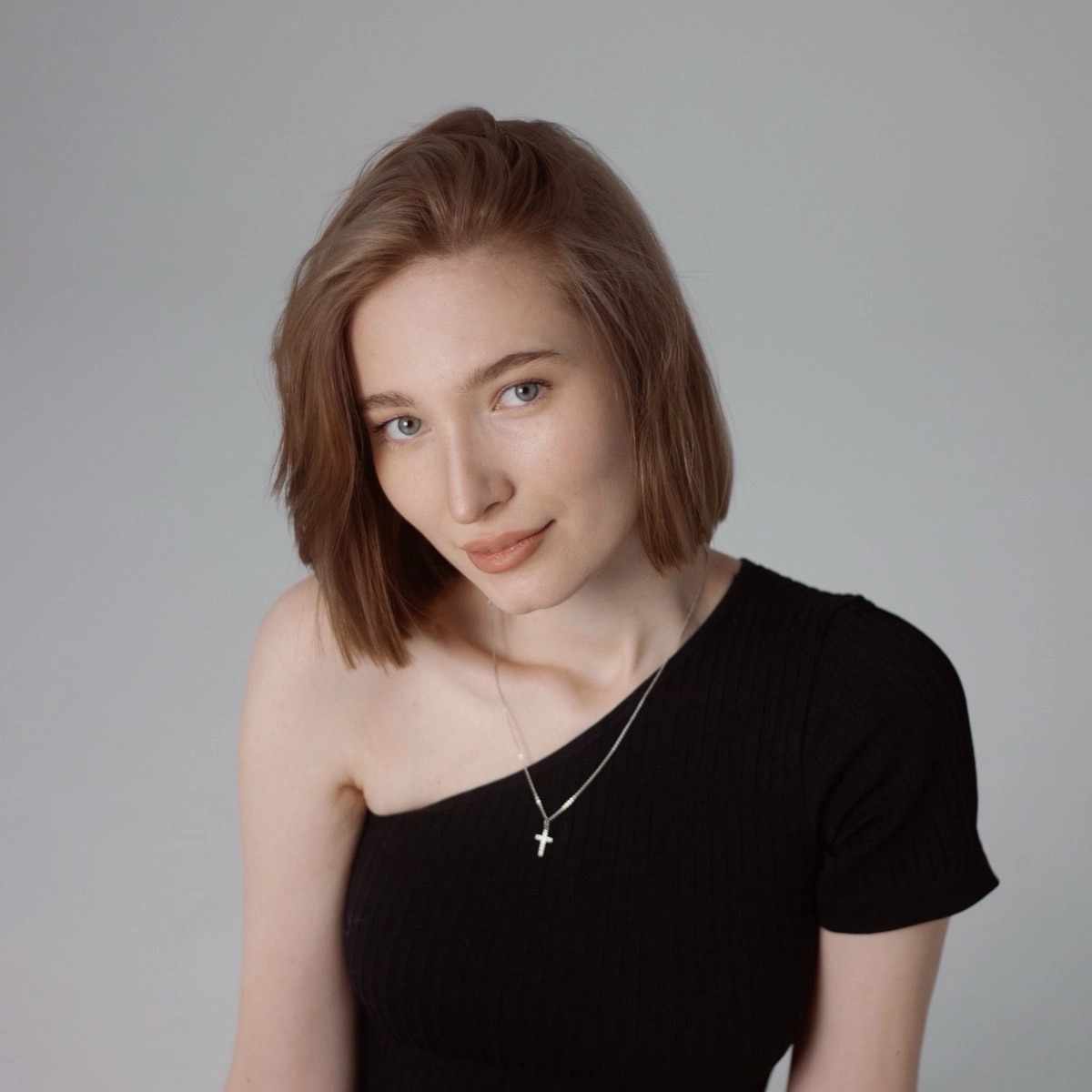 Янина Захарова