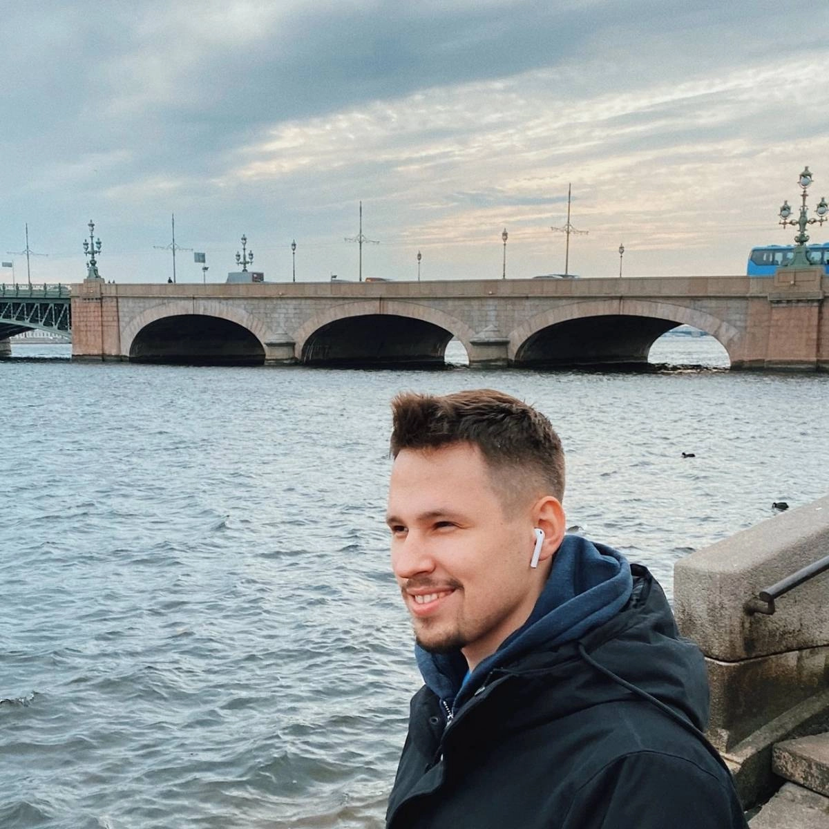 Дмитрий Глухов | Сетка — социальная сеть от hh.ru