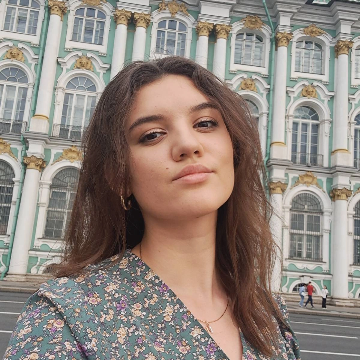 Анастасия Леонова | Сетка — социальная сеть от hh.ru