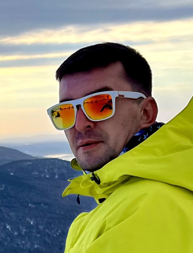 Виталий Ревякин | Сетка — социальная сеть от hh.ru