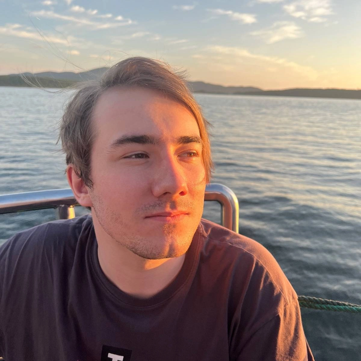 Тихонов Иван