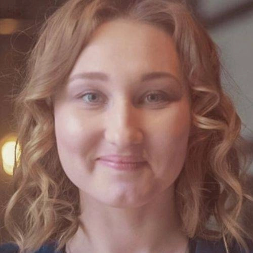 Анастасия Коморникова