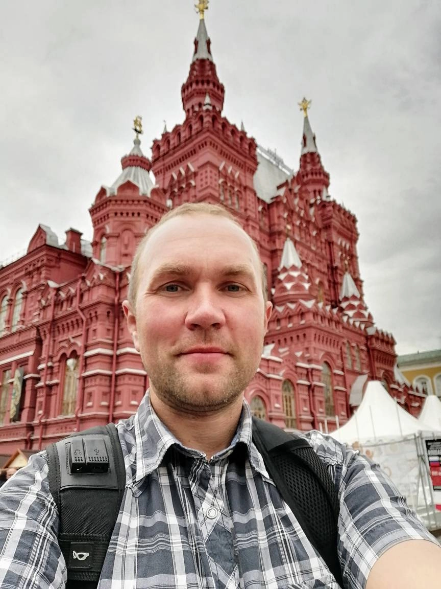 Дмитрий Охапкин