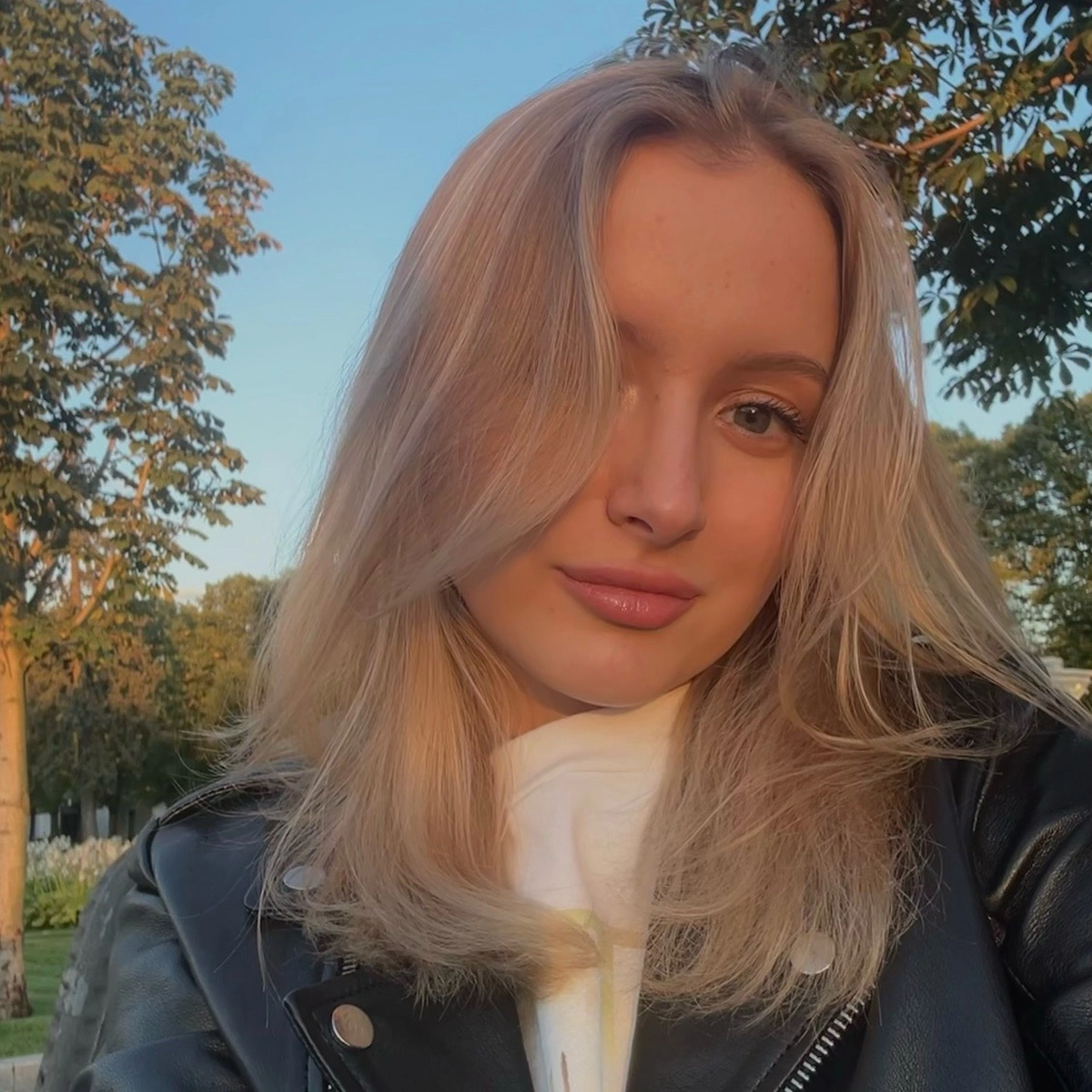 Диана Утешева | Сетка — социальная сеть от hh.ru