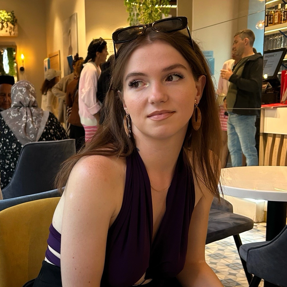 Анжелика Барбироша