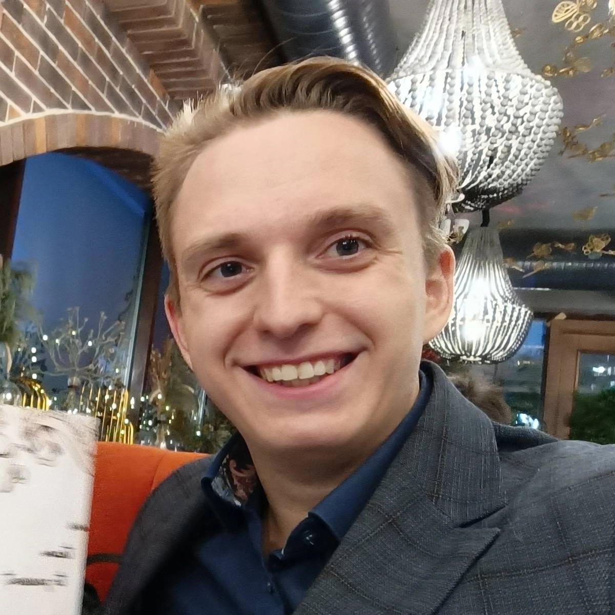 Кирилл Бугров | Сетка — социальная сеть от hh.ru