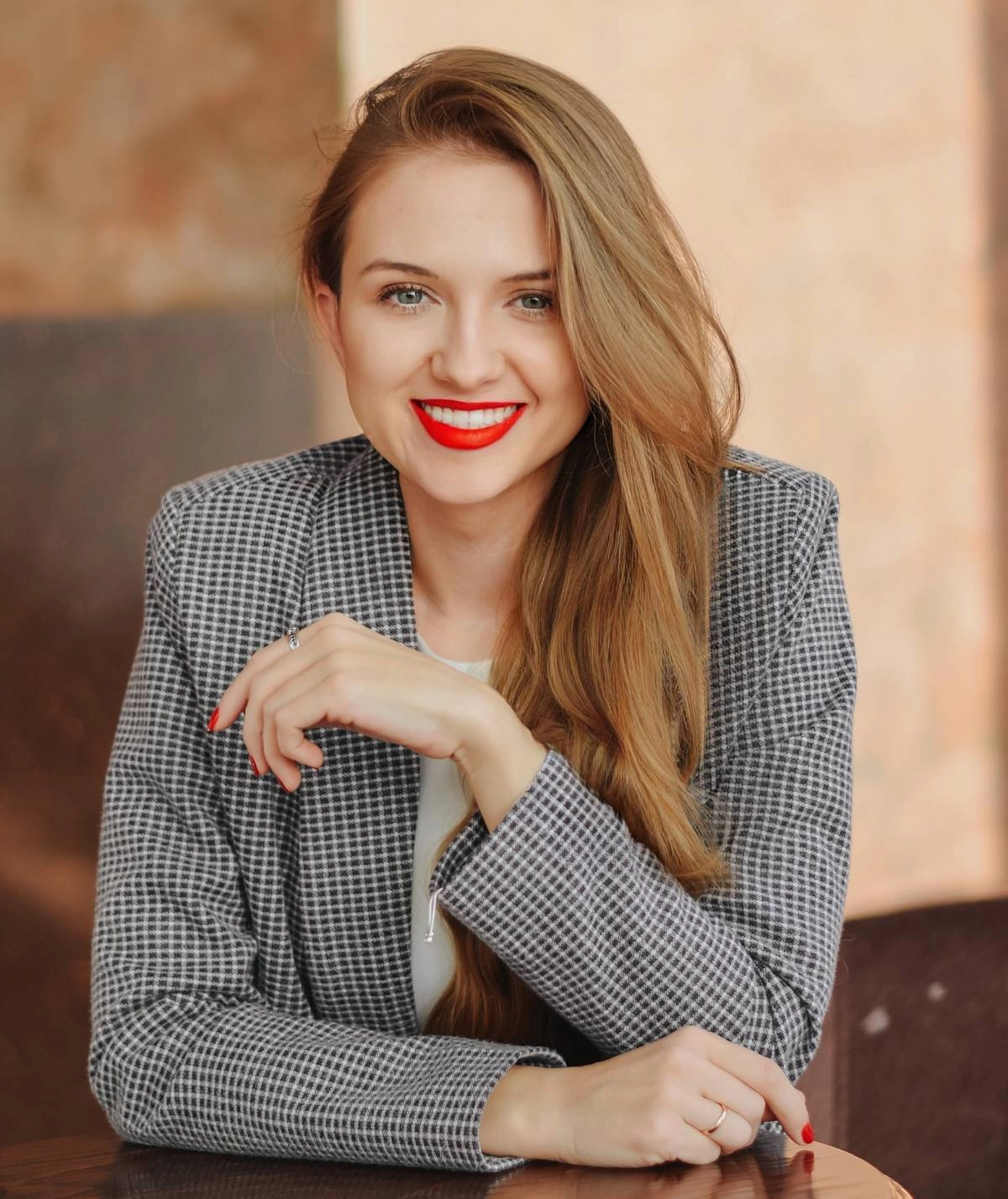 Анна Ольтян