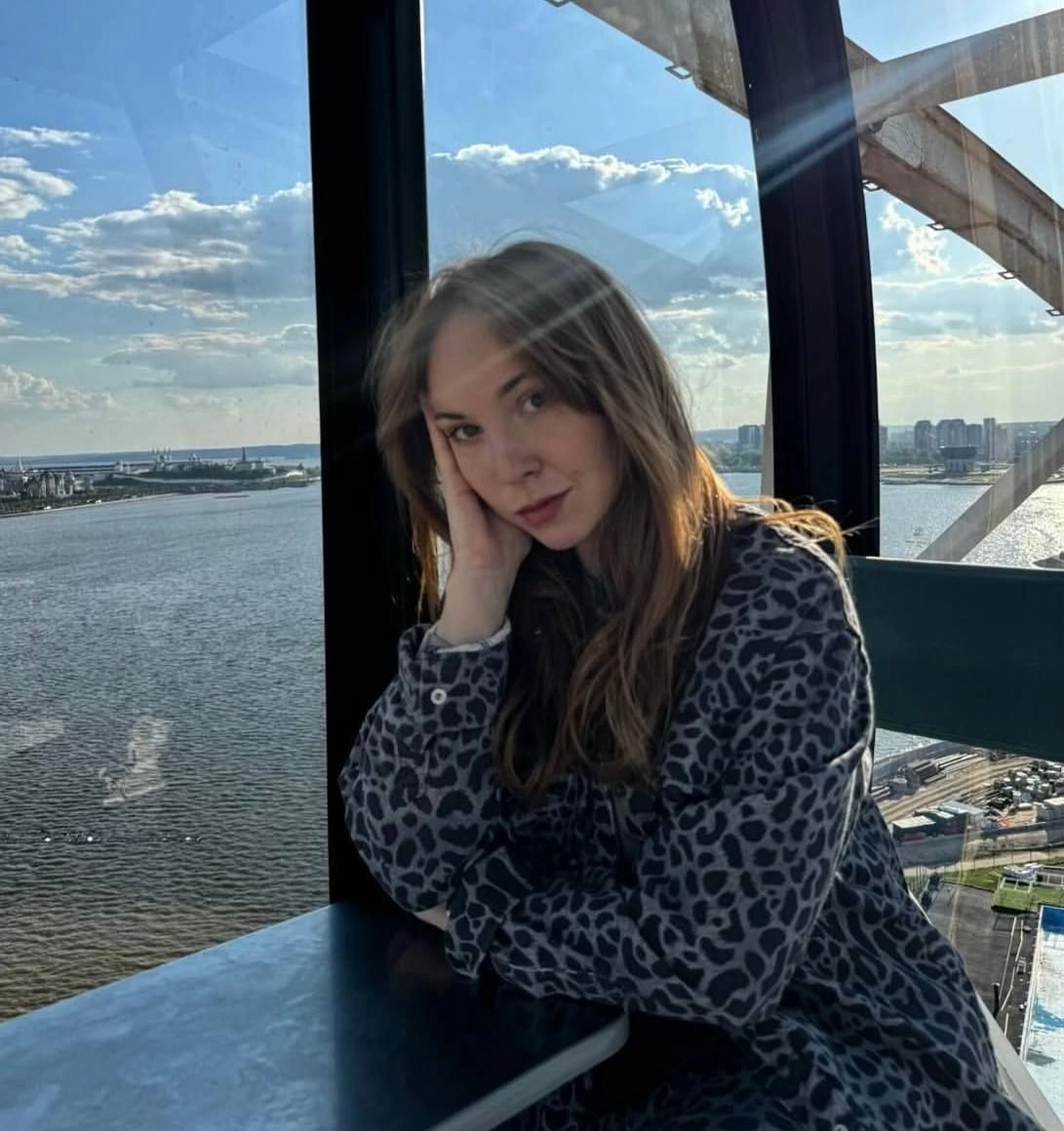 Александра Чмыхова | Сетка — социальная сеть от hh.ru