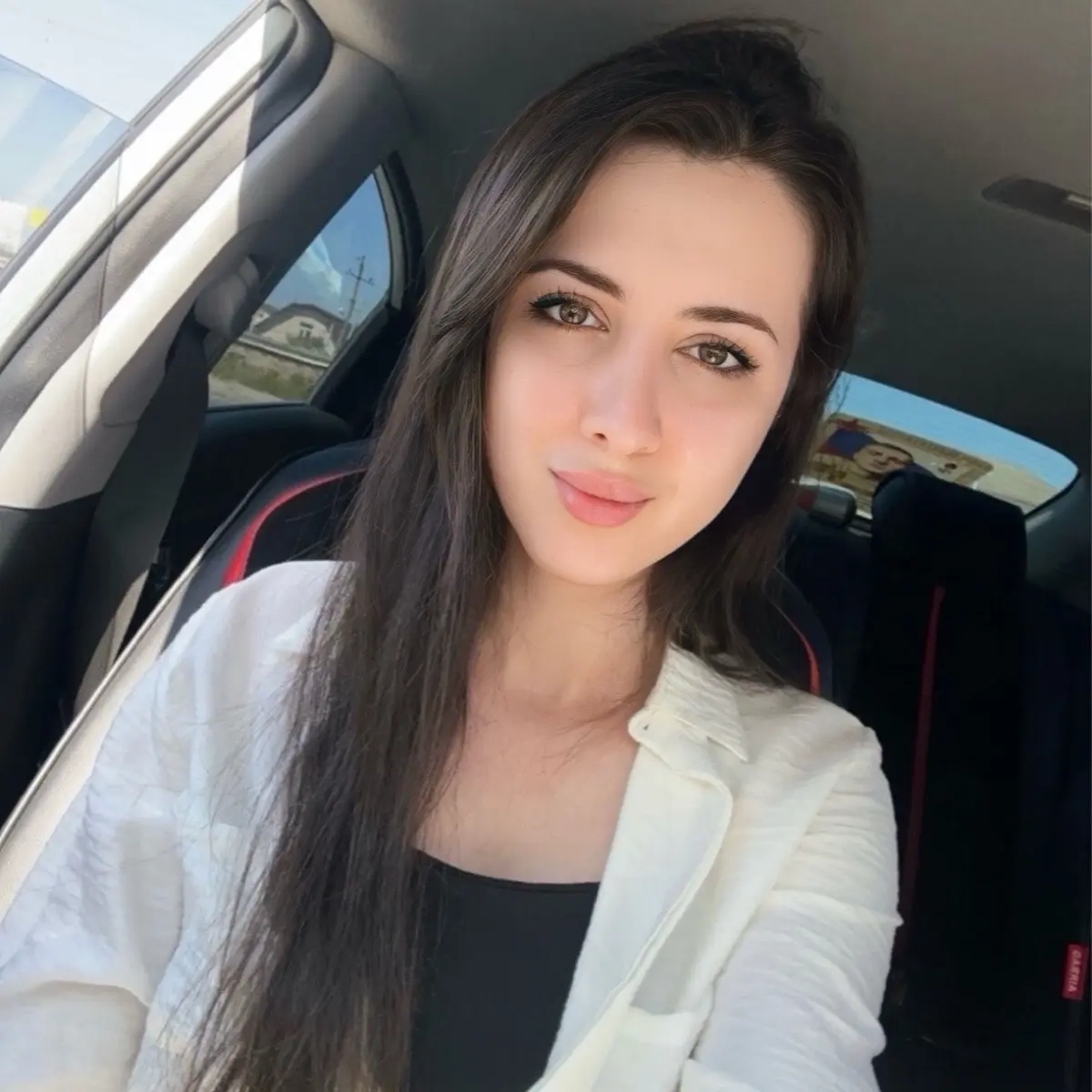 Новик Мадина | Сетка — социальная сеть от hh.ru