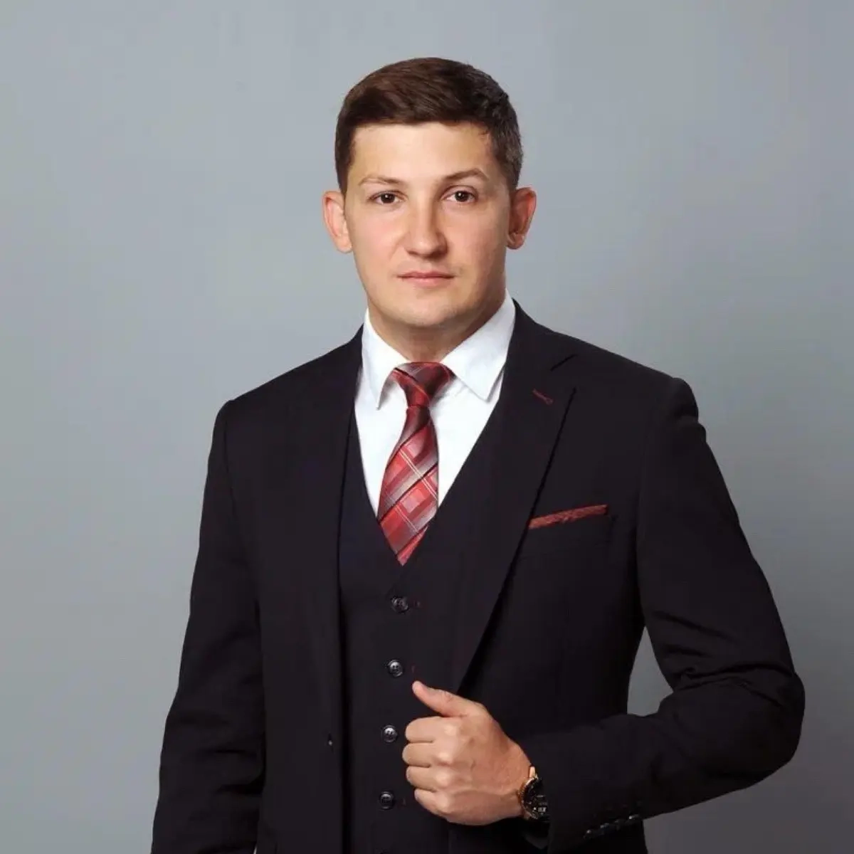 Роман Романов | Сетка — социальная сеть от hh.ru