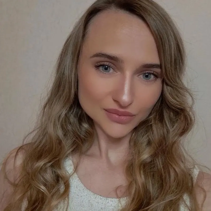 Анна Наумик | Сетка — социальная сеть от hh.ru