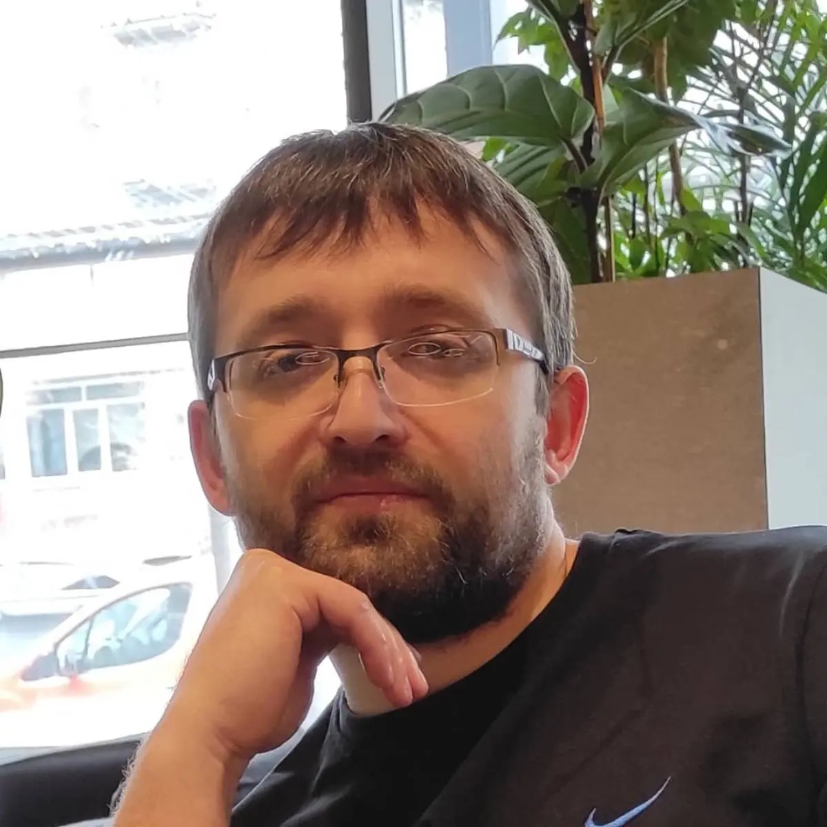 Network member avatar