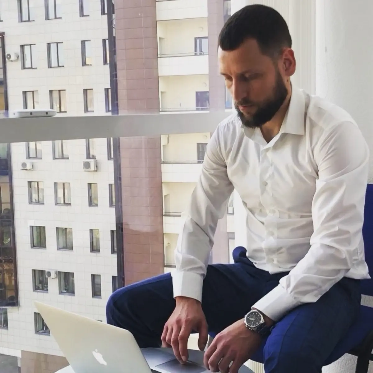 Network member avatar