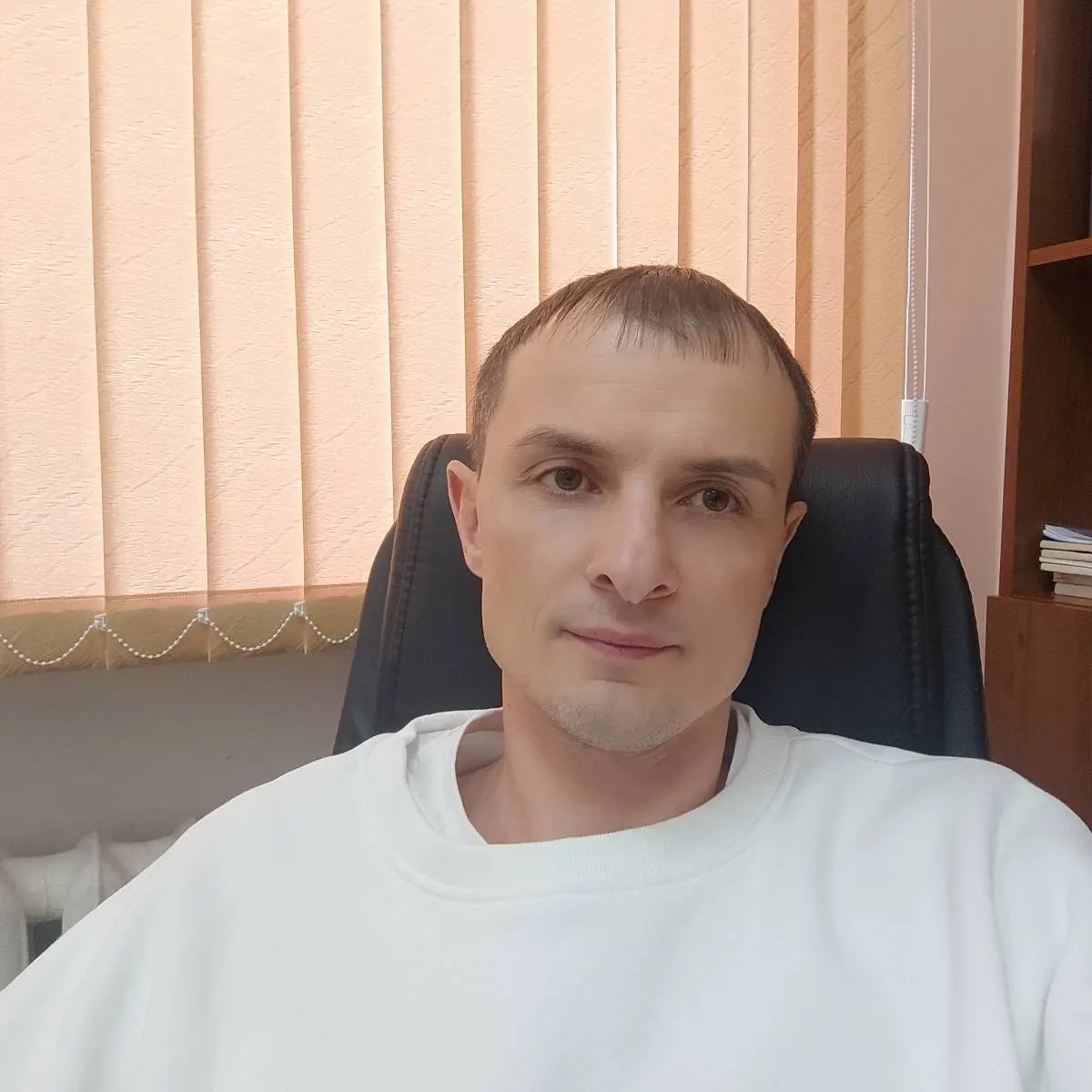 Александр Попов