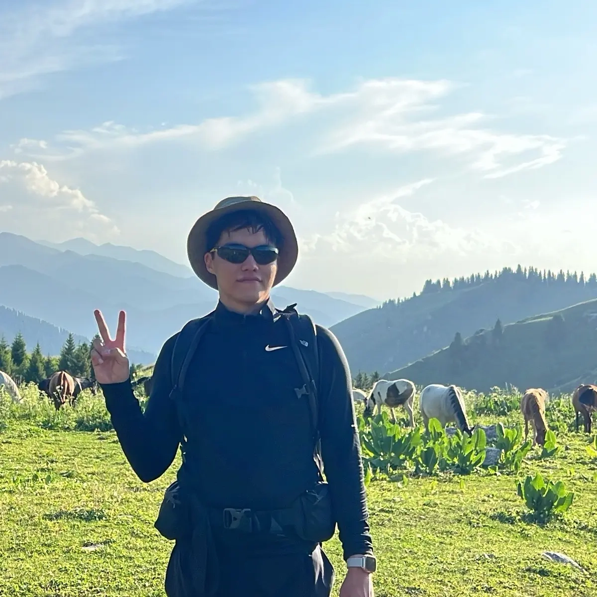 Александр Содномов