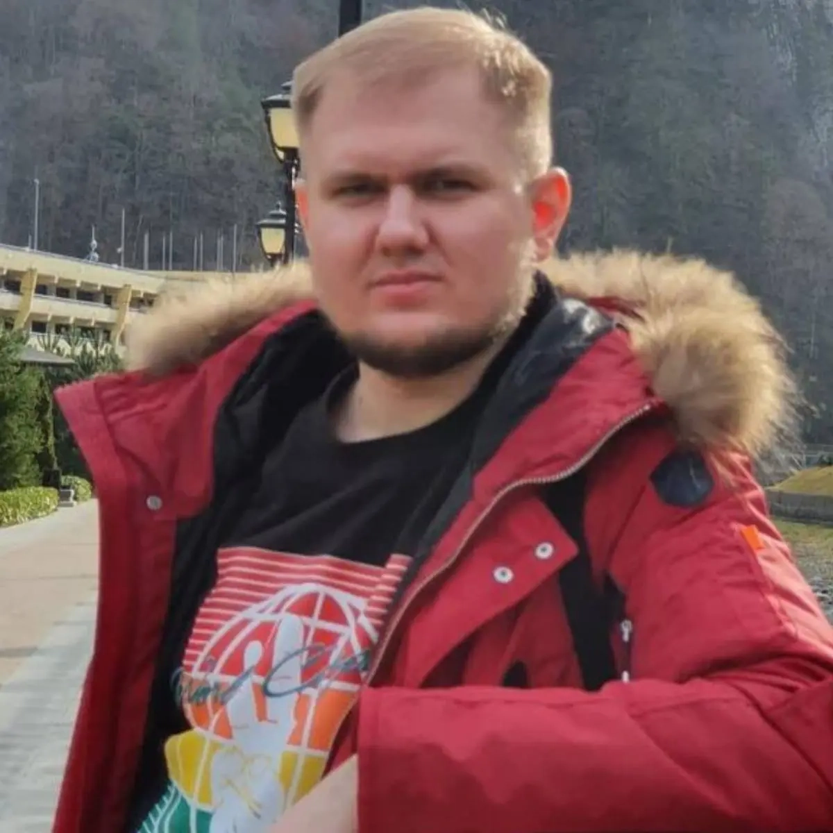 Денис Шеварихин