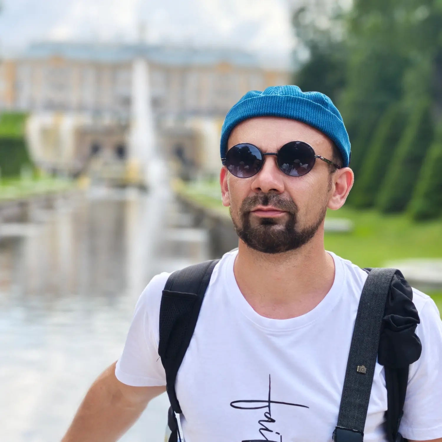 Антон Селов