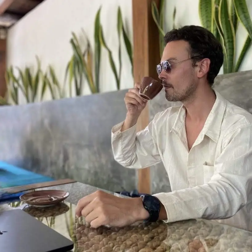 Network member avatar