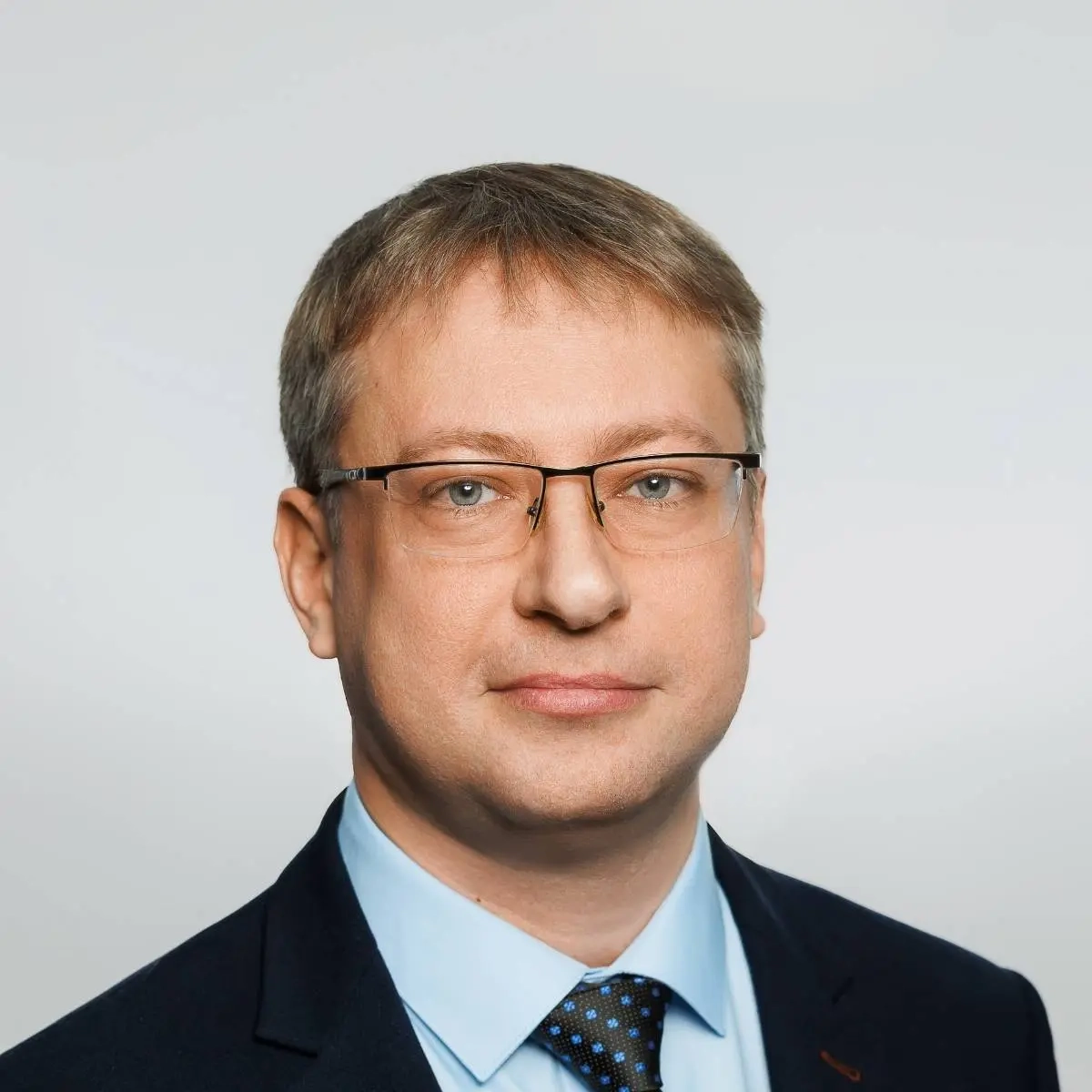 Артём Андронович | Сетка — социальная сеть от hh.ru