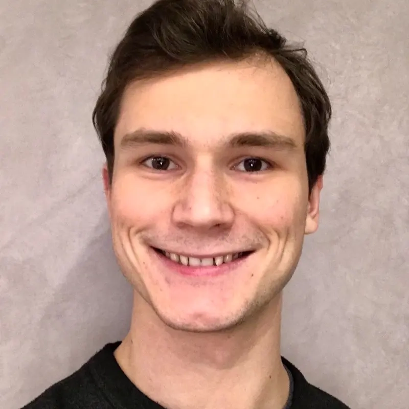 Богдан Попов