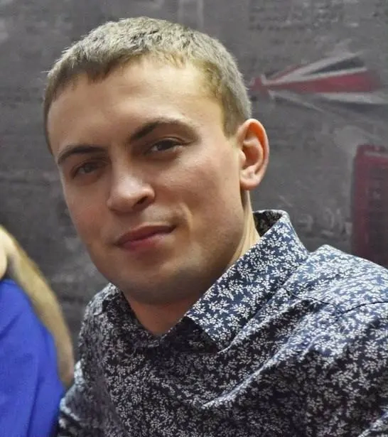 Юрий Гуржий | Сетка — социальная сеть от hh.ru