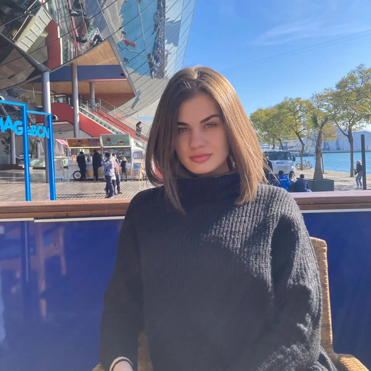 Алина Азарова