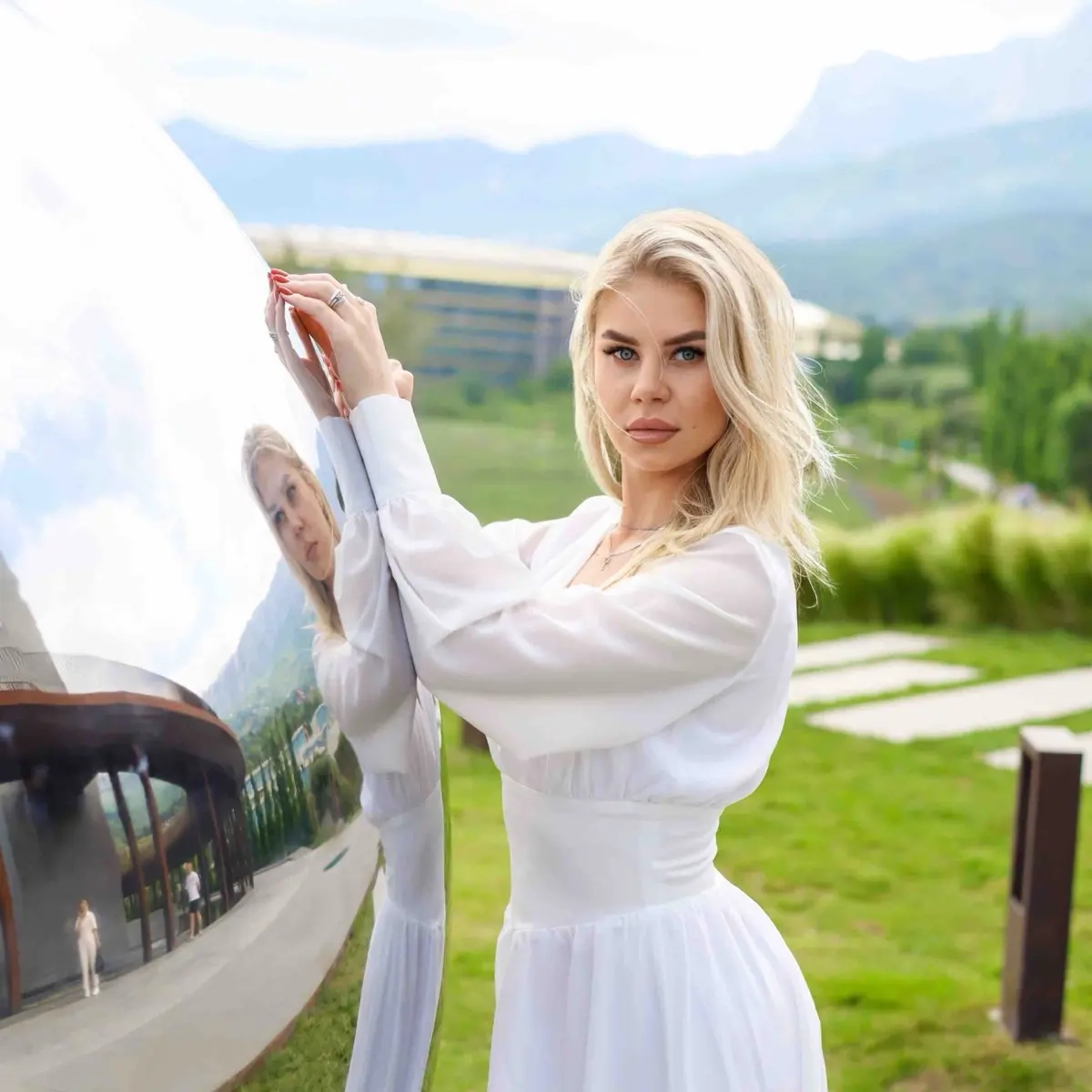 Network member avatar