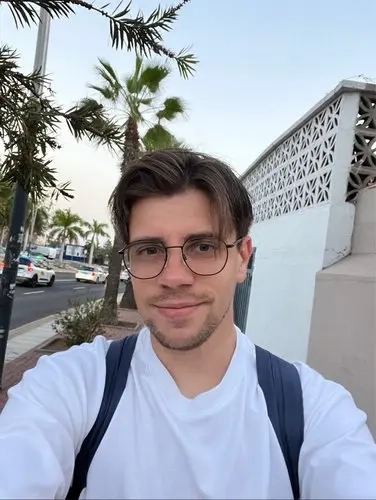 Олег Якунин | Сетка — социальная сеть от hh.ru